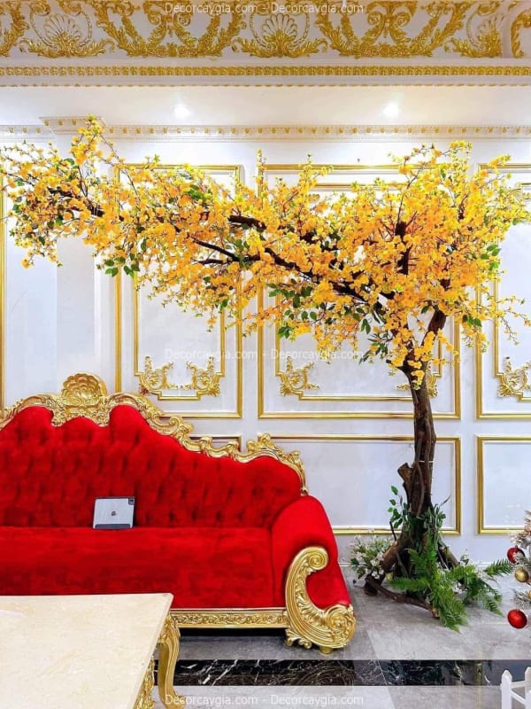 Cây cổ thụ giả