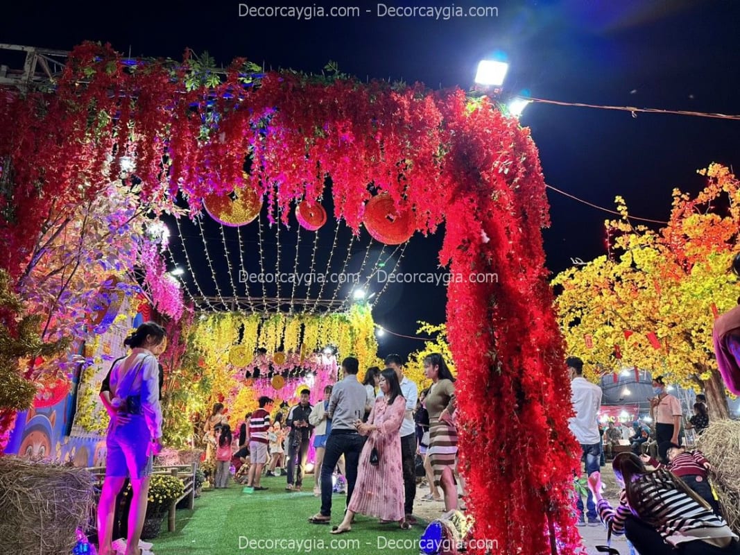 Thuê cây hoa mai vàng giả