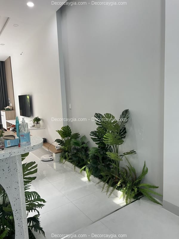 Trang trí cây giả