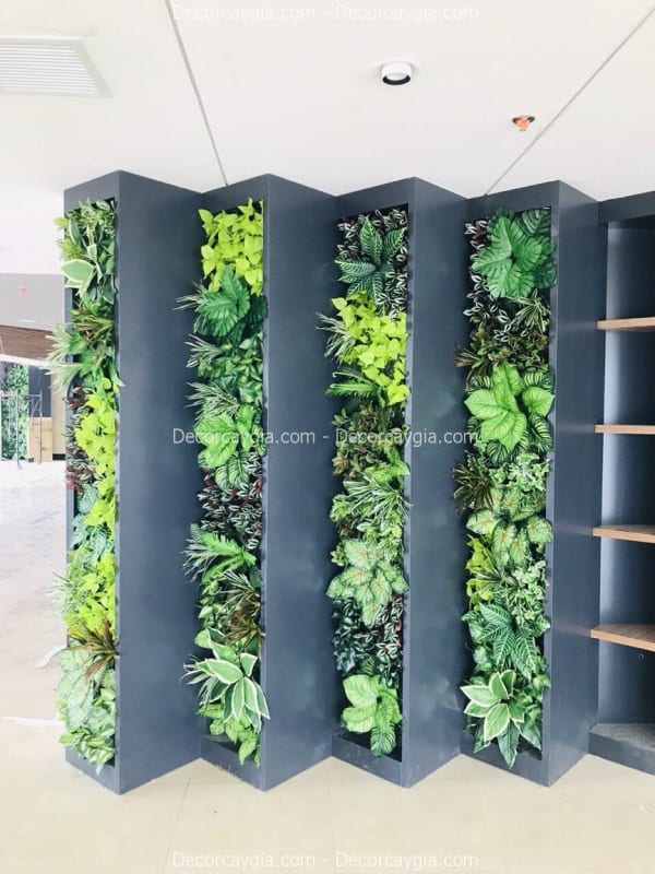 Tường cây giả trong nhà