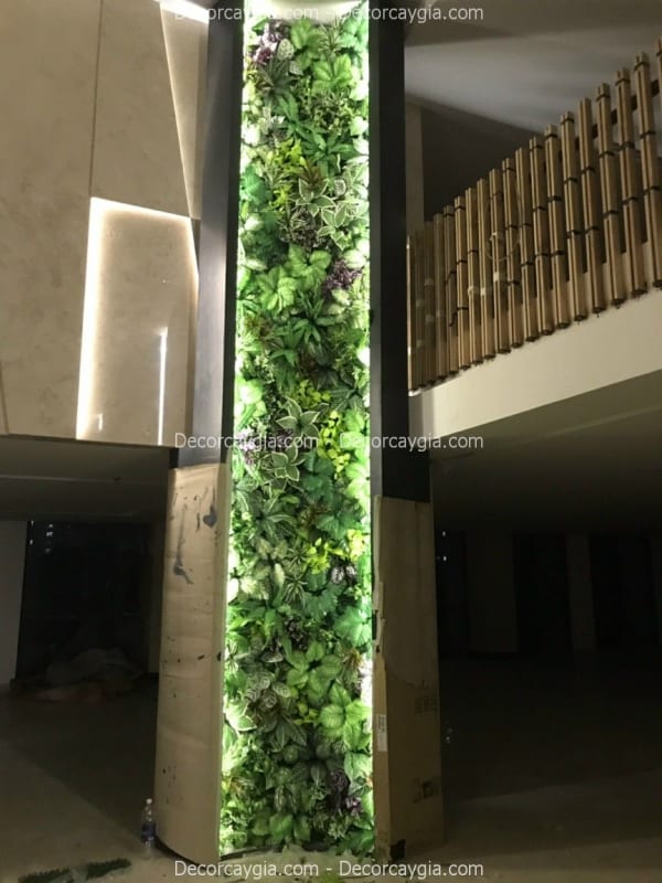 Vách cây giả quận 1 TPHCM